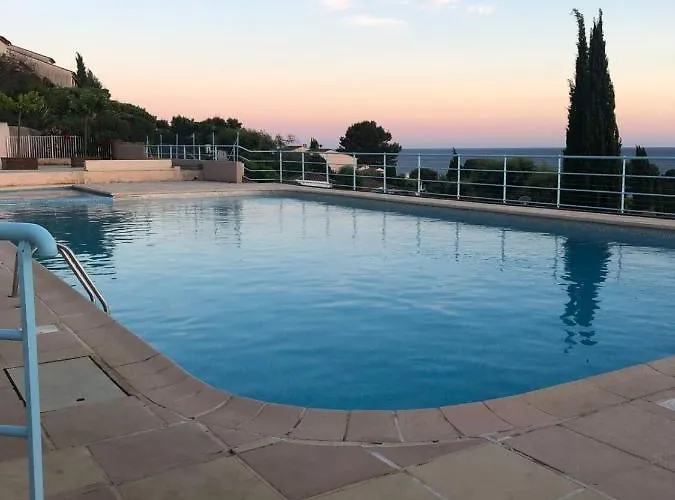 With Swimming Pool 500m From The Апартаменты